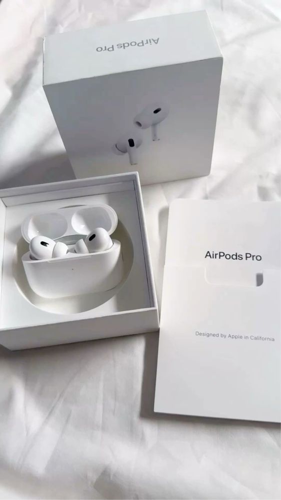 Продается Наушники Airpods