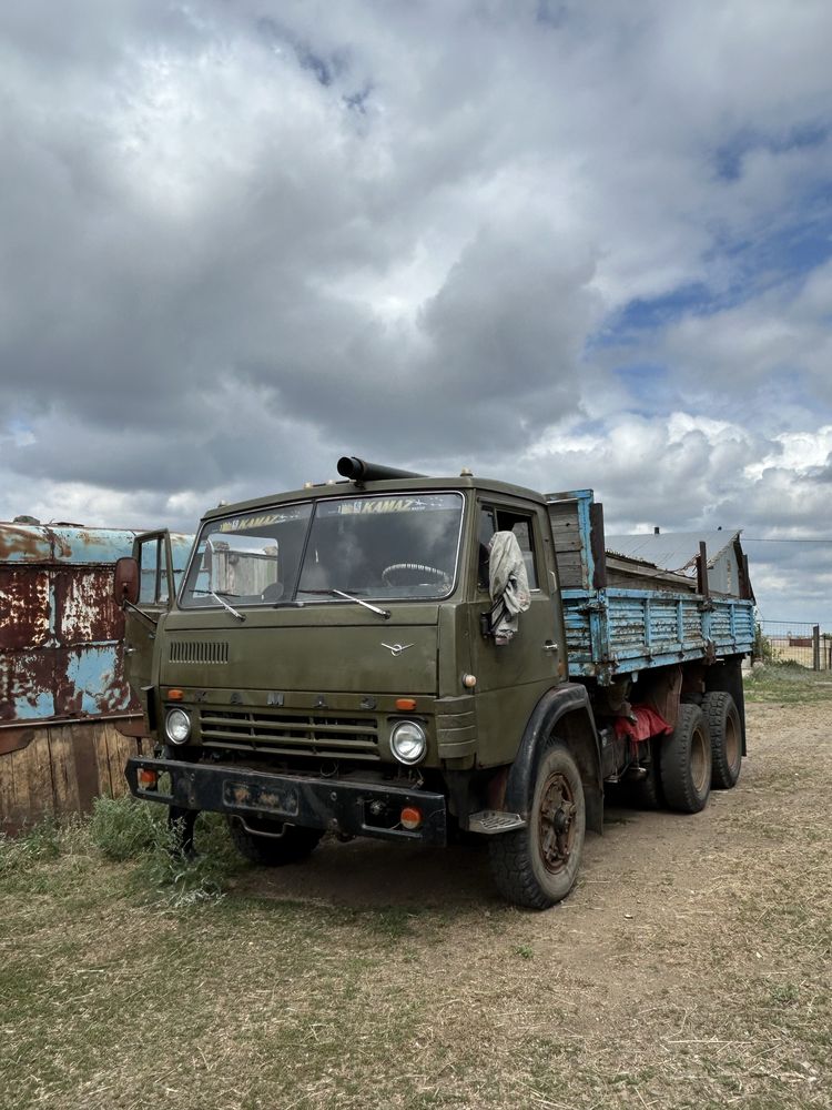 Продам камаз самосвал