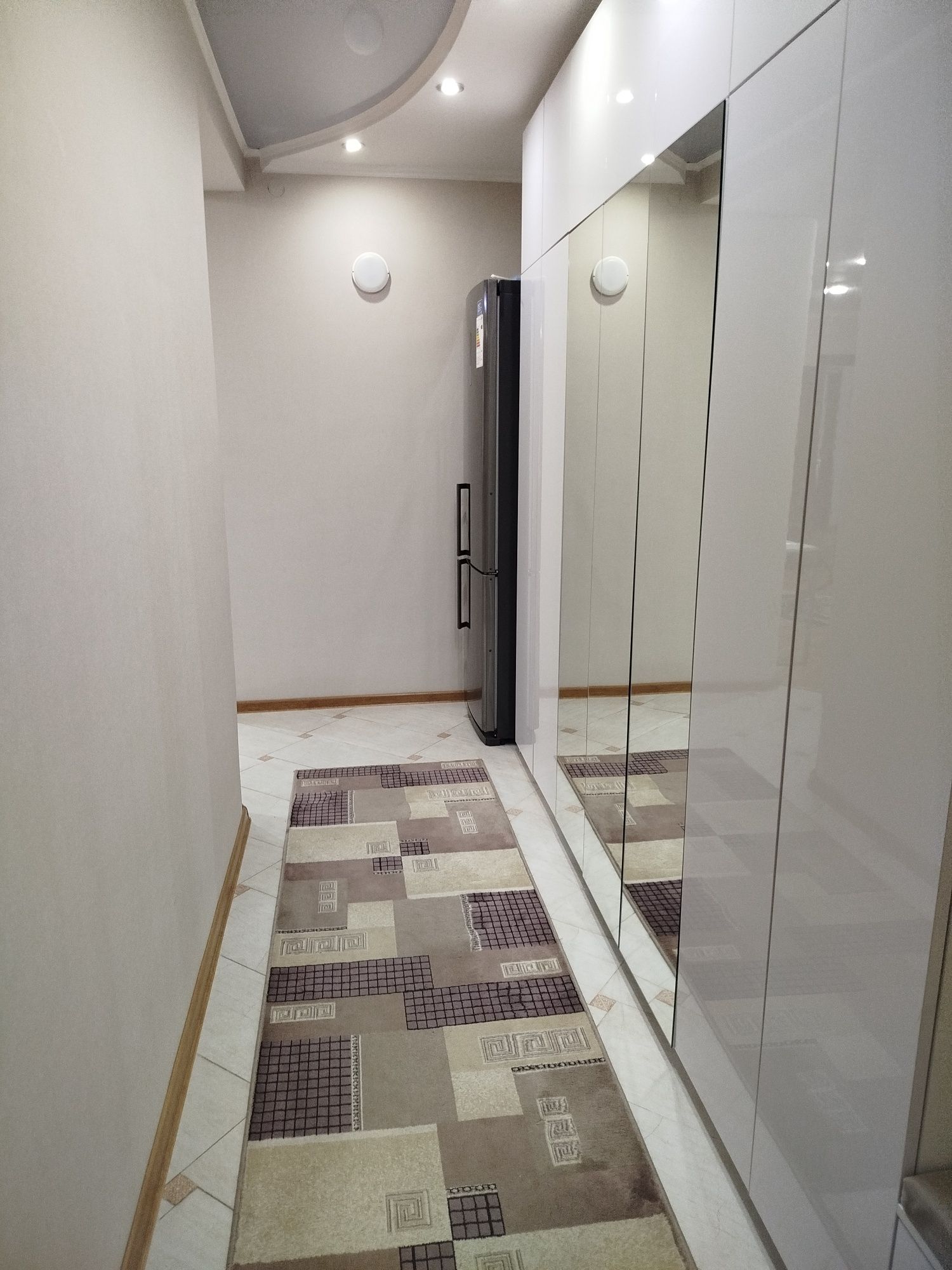 Продам 3 комн. 3/5 Диана