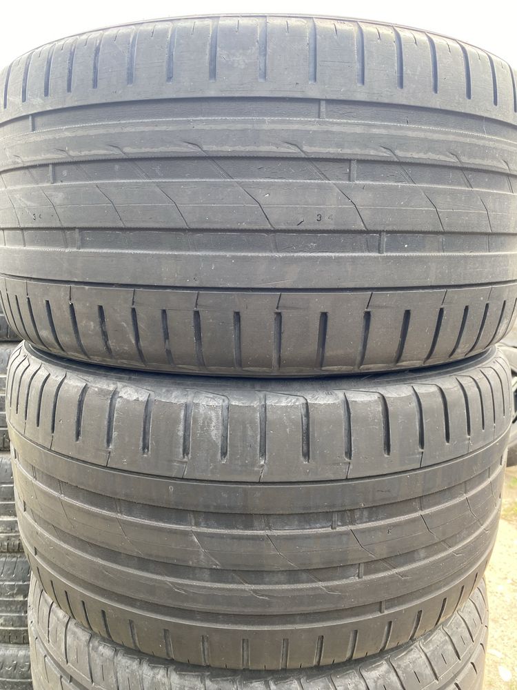 Пара летние шины 295/40/20 295/40R20 Nokian.