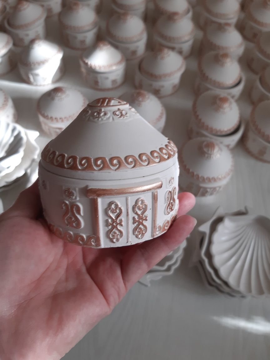 Тойбастар юрта и ракушки