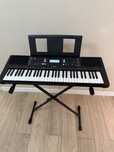 Синтезатор Yamaha PSR-E373 + стойка