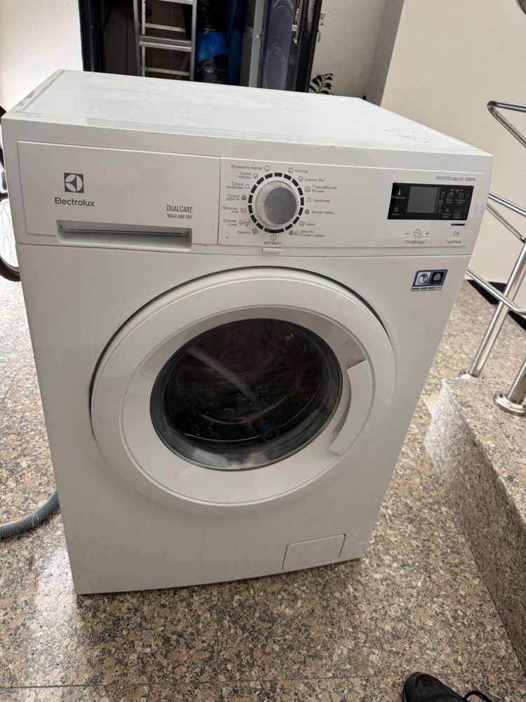 Продам стиральную машина плюс сушку Еlectrolux