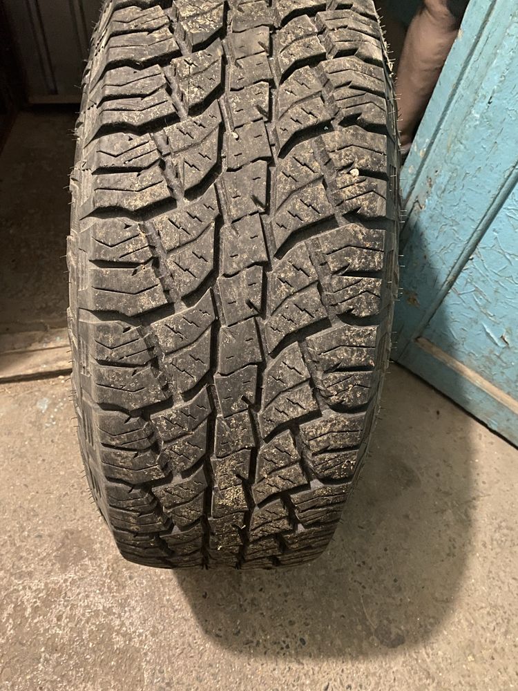Продам автошины с дисками