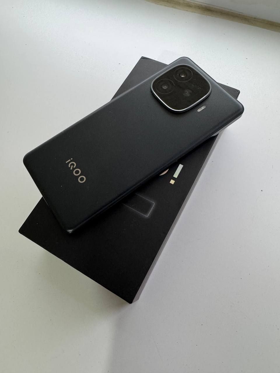 Продам IQOO Z9 TURBO 12/256GB