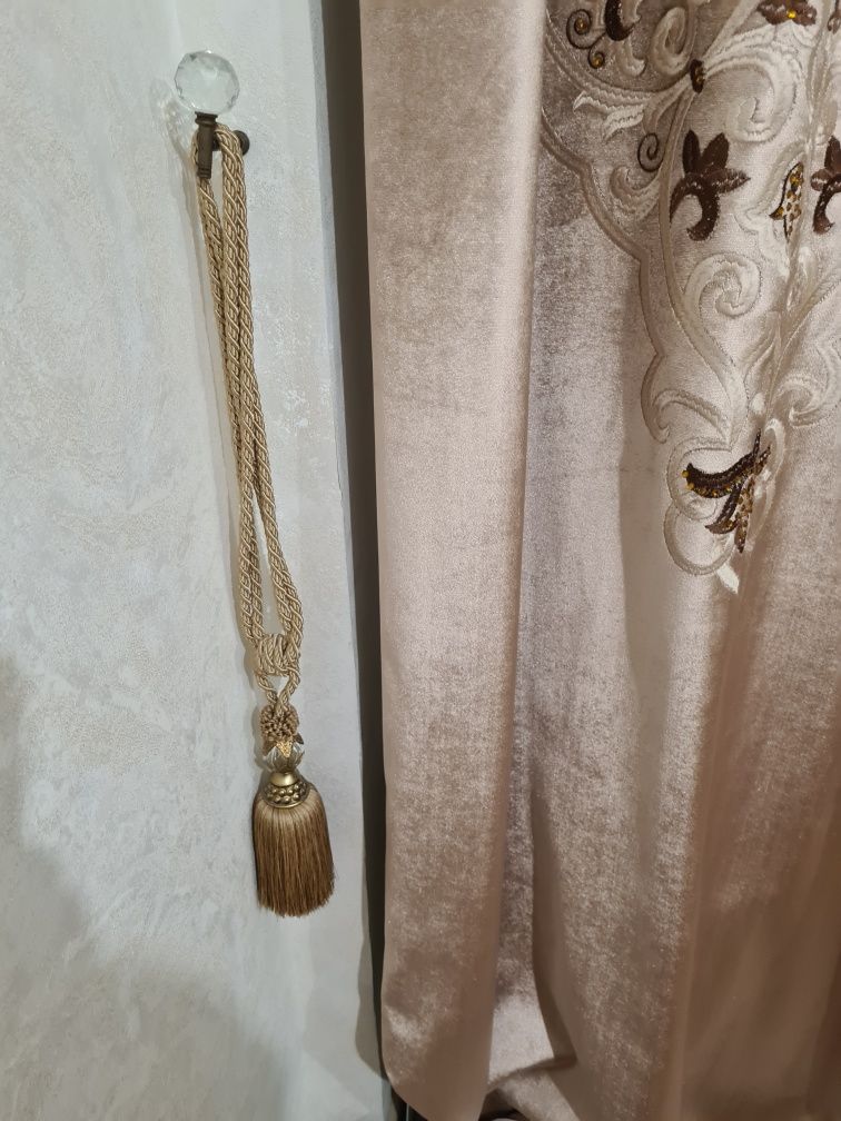 Продам шторы и тюль