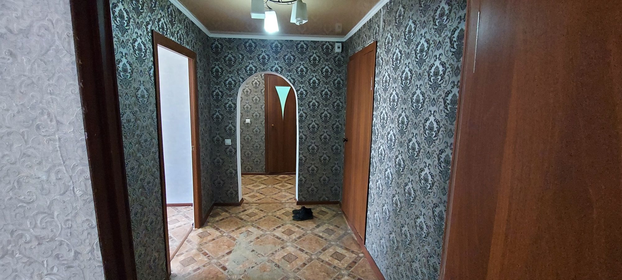 Срочно Квартира улучшенной планировкой, в обкомовском доме