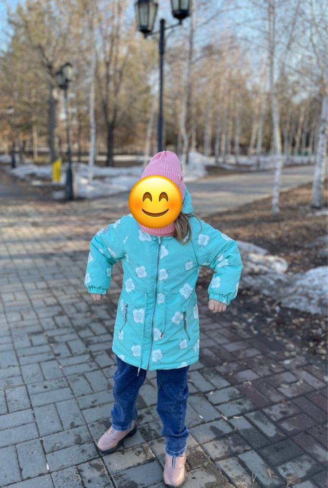 Куртка весенняя на девочку