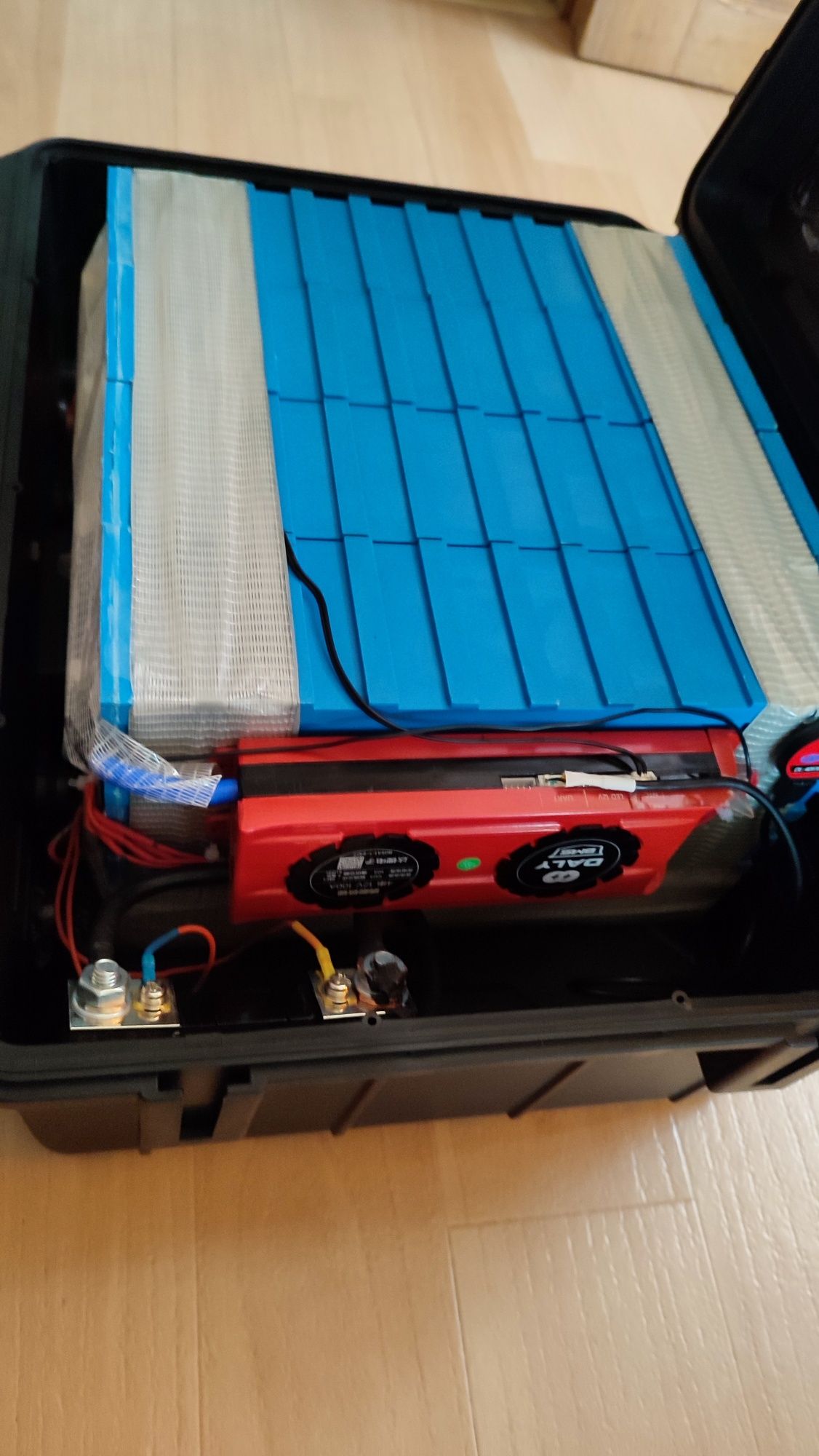 Аккумулятор тяговый LiFePo4 12V  200Ah