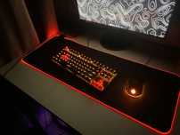 Продам клавиатуру Zet gaming blade pro и коврик с подсветкой