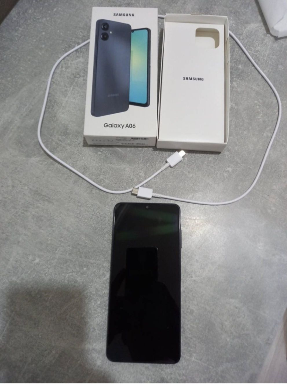 Новый Samsung Galaxy A06. 128 гигабайт
