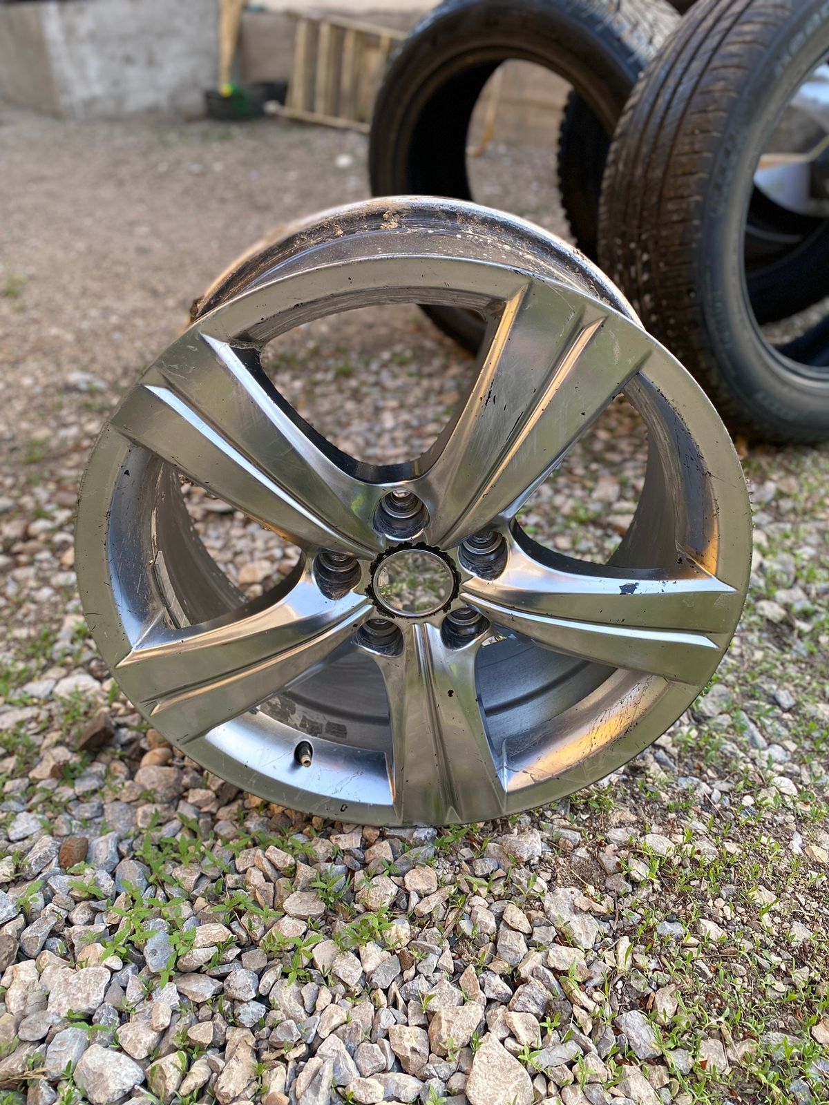 Диск от Toyota и Lexus R17