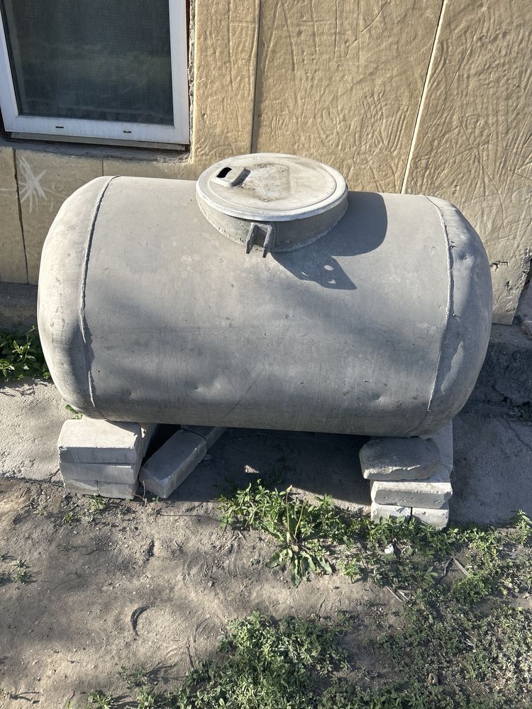 Продам алюминиевое бак