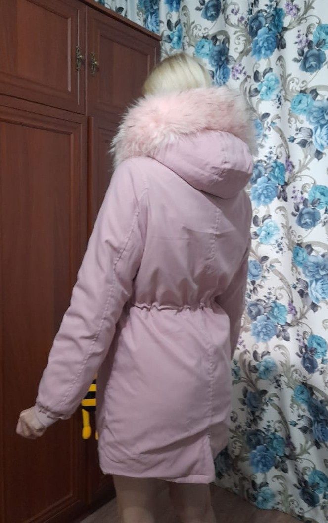 Продам женскую парку