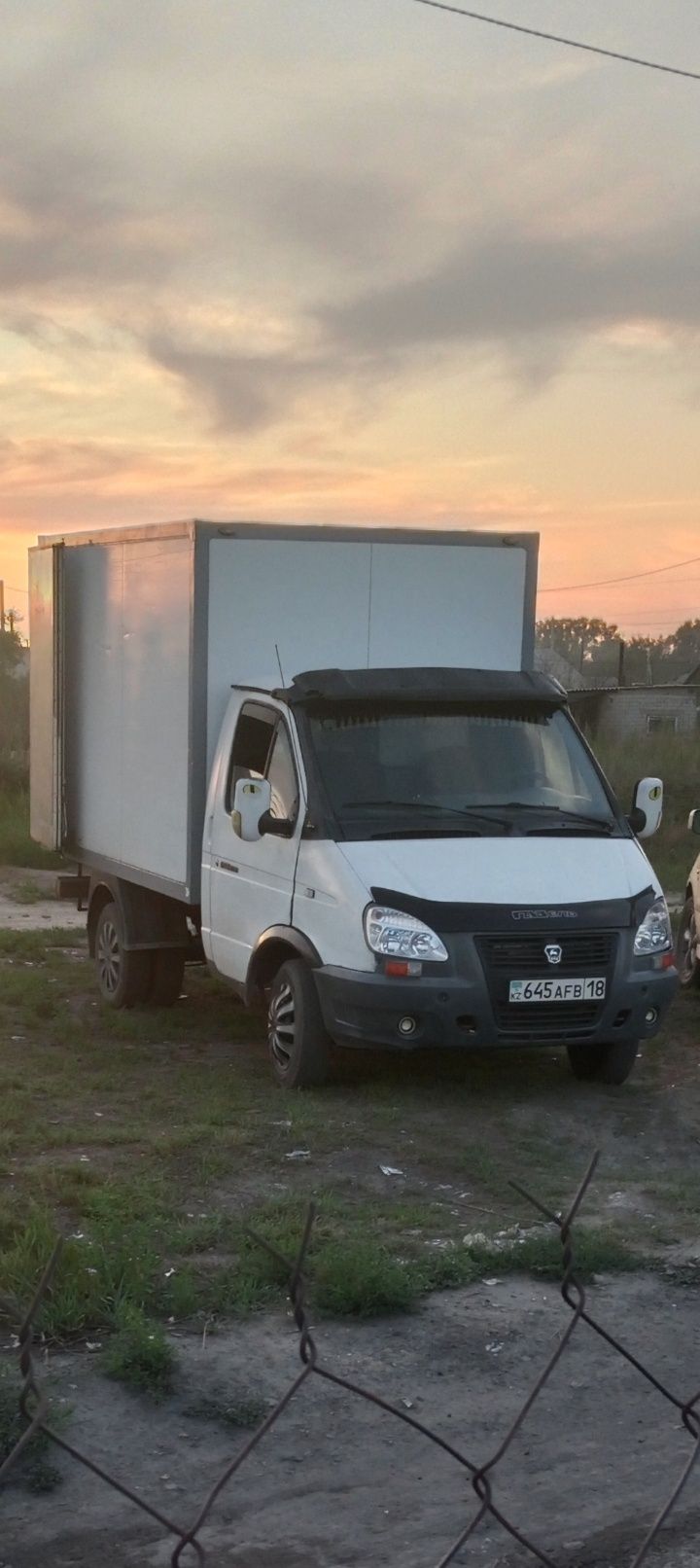 Газель термобудка 2005г