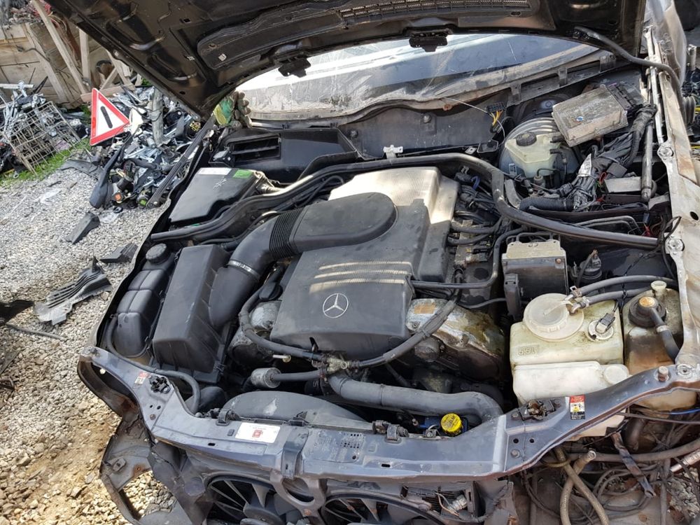 Автозапчасти мерседес 210