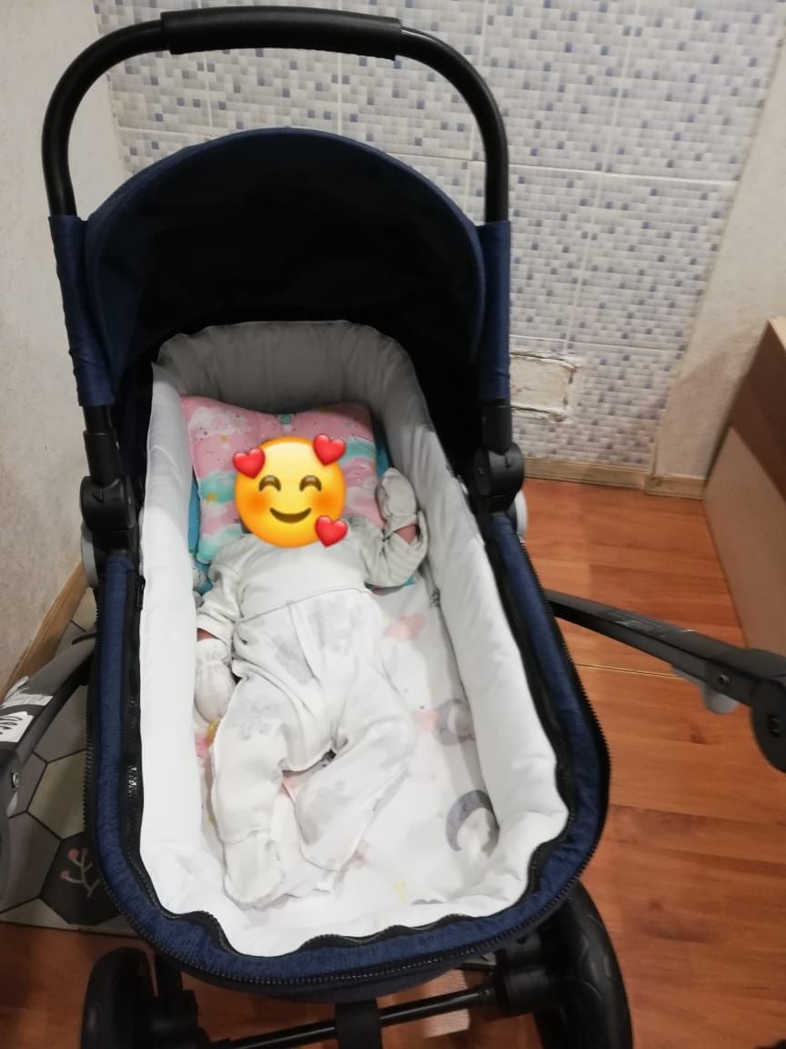 Продам коляску 2 в1 лето зима