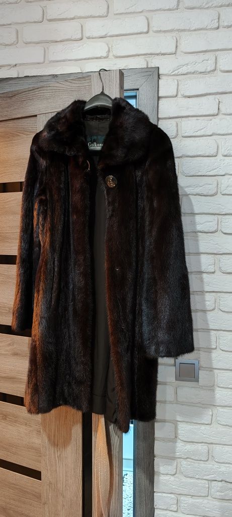 Норковая шуба, коричневая
