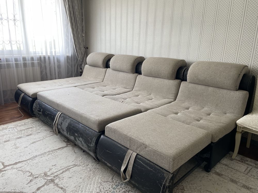 Продам Диван б/у