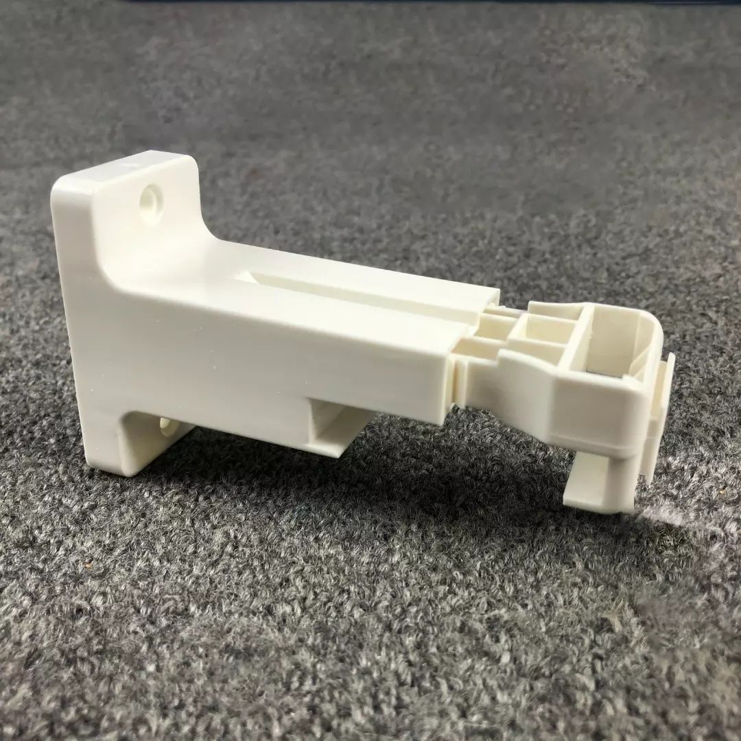 Карниз потолочный  г. Алматы 500тг