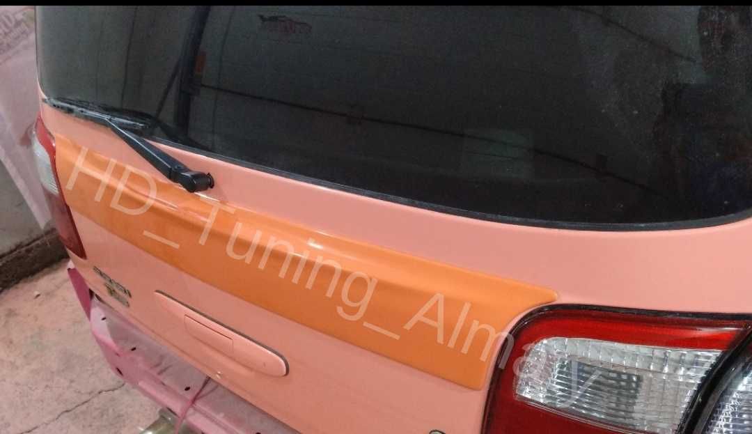 Накладка на крышку багажника Subaru Forester SF Рестайлинг