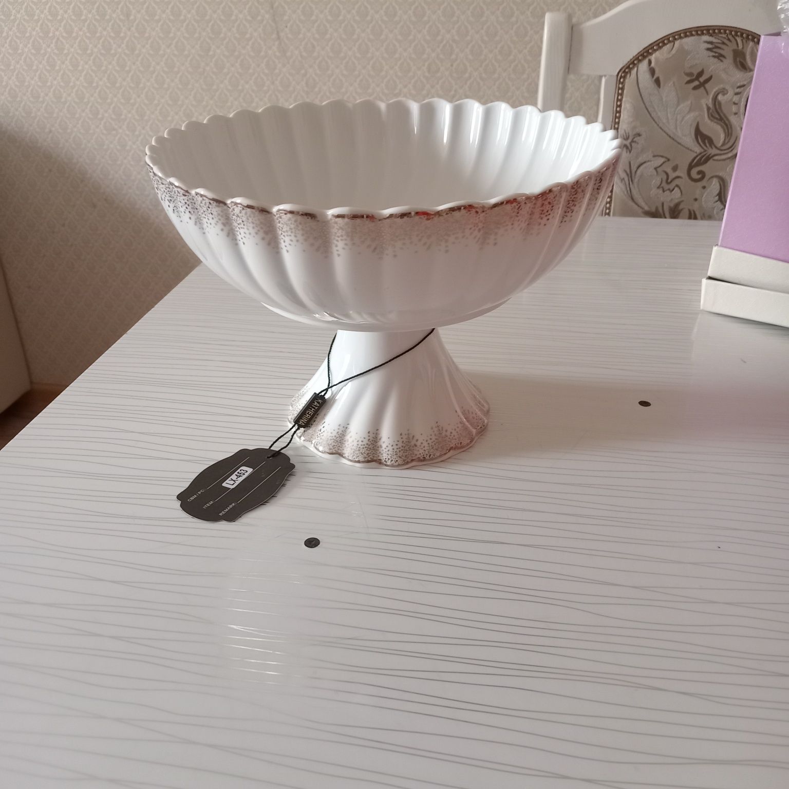 Фруктовница, ваза