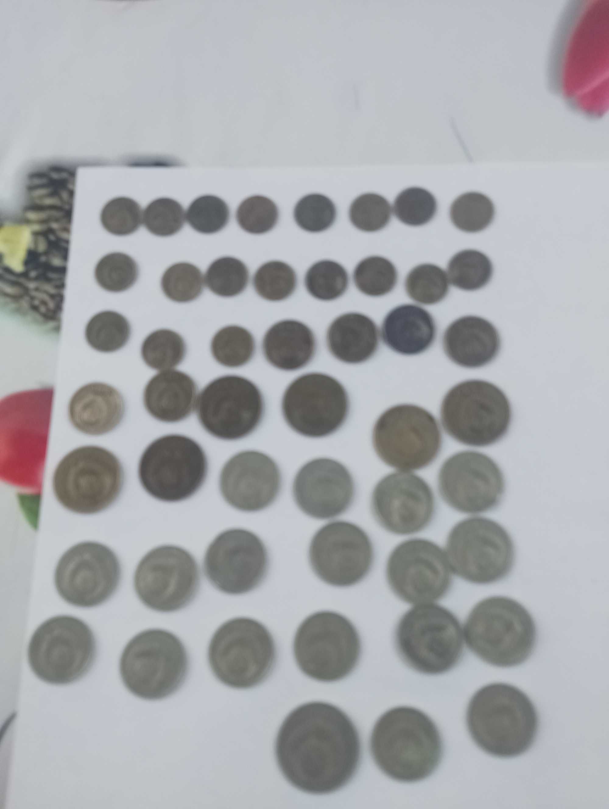 Продам коллекционные монеты, отличного качества.