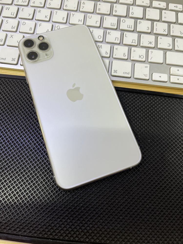 Apple iPhone 11 Pro Max 256 ГБ Silver