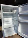 Продается мини-холодильник в отличном состоянии,
