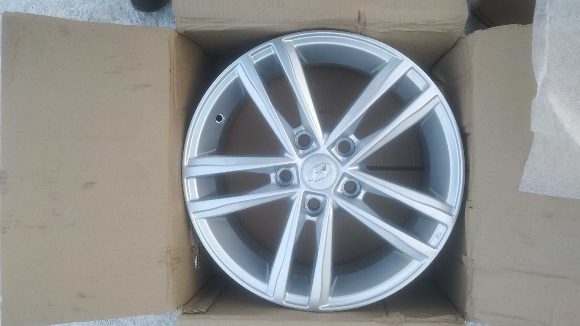 диски с резиной Toyota Kia Hyundai с датчиками на 16