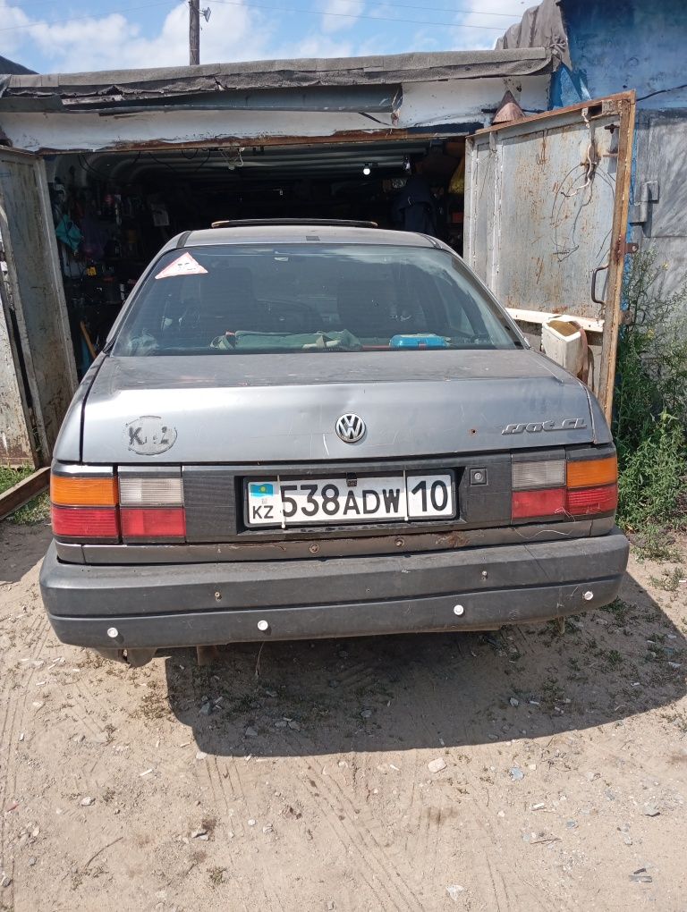 Продаю Фольксваген Пассат B3 1989г.в
