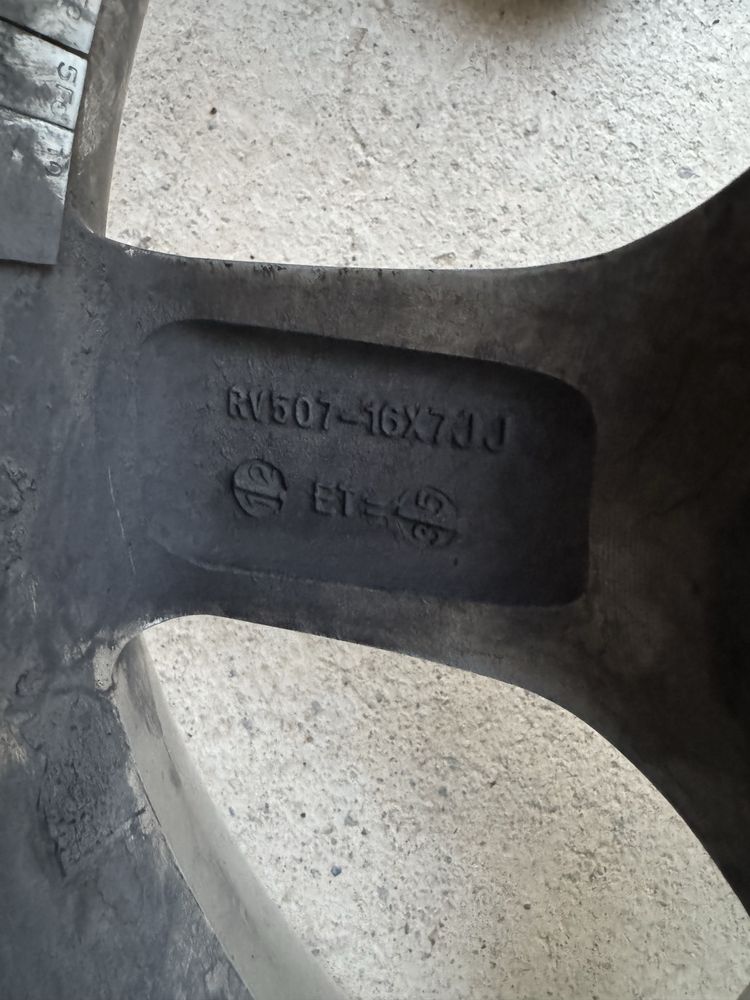 Диски R16 Казан 5/114.3.  67.1