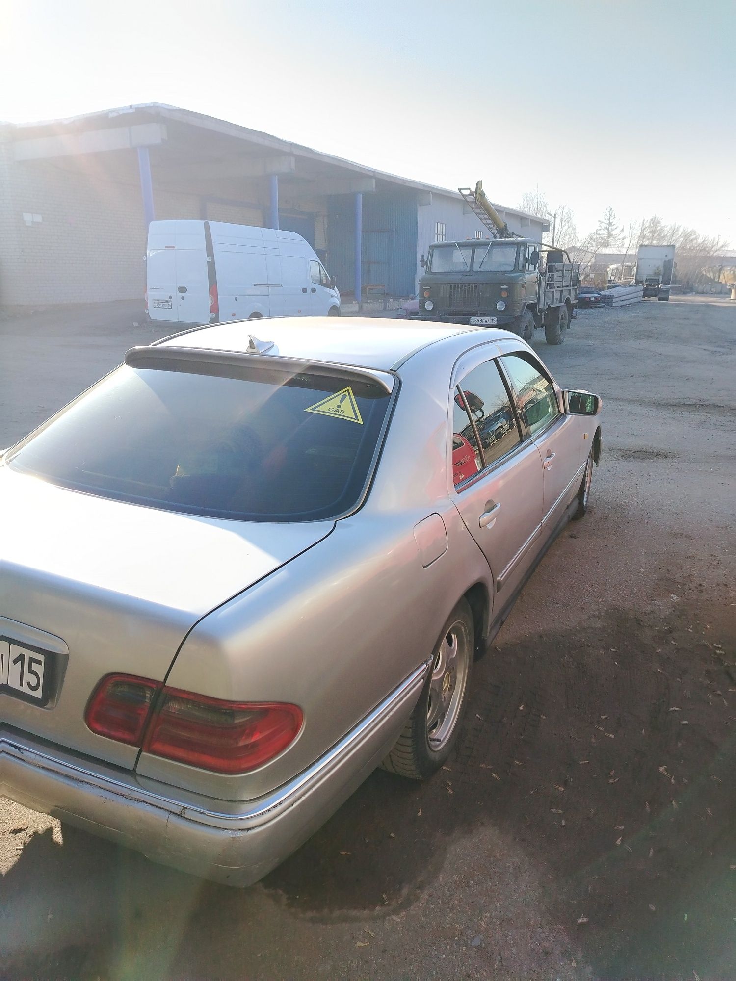 Мерседес w210 e230