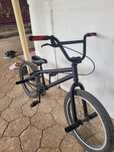 Продаю BMX велосипед чёрный