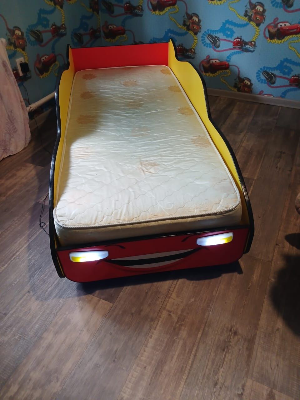 Продам детскую кровать