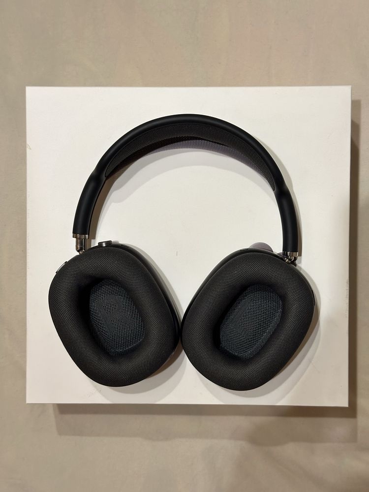 Airpods max чёрные