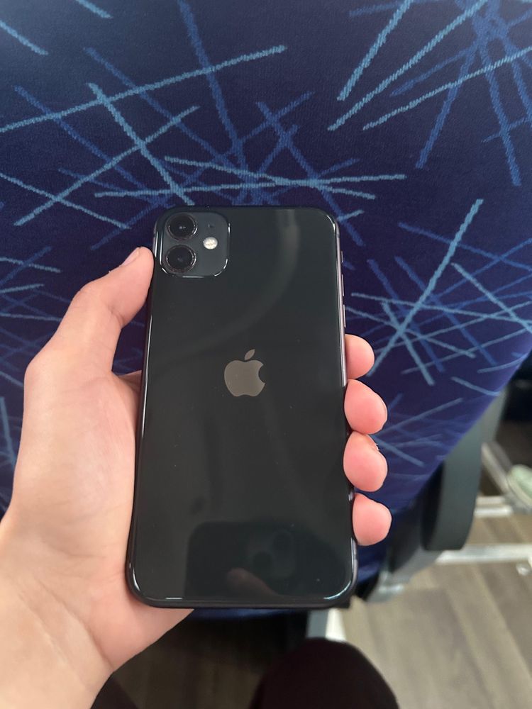 Iphone 11 продается