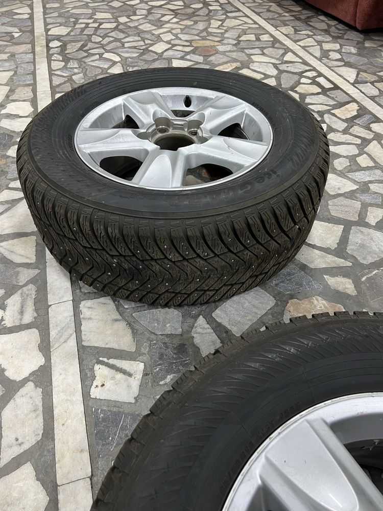 Резина с дисками R18 Yokohama