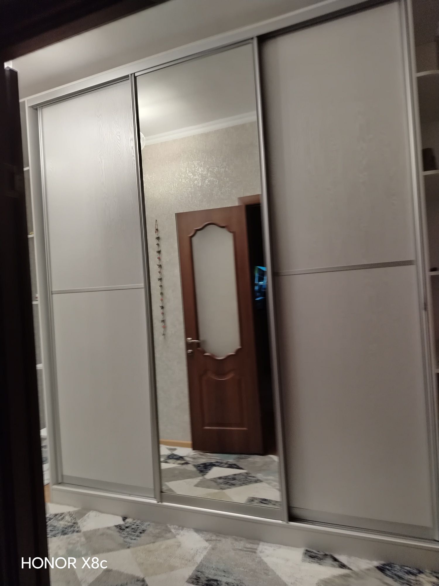 Шкаф купе  трехстворчатый