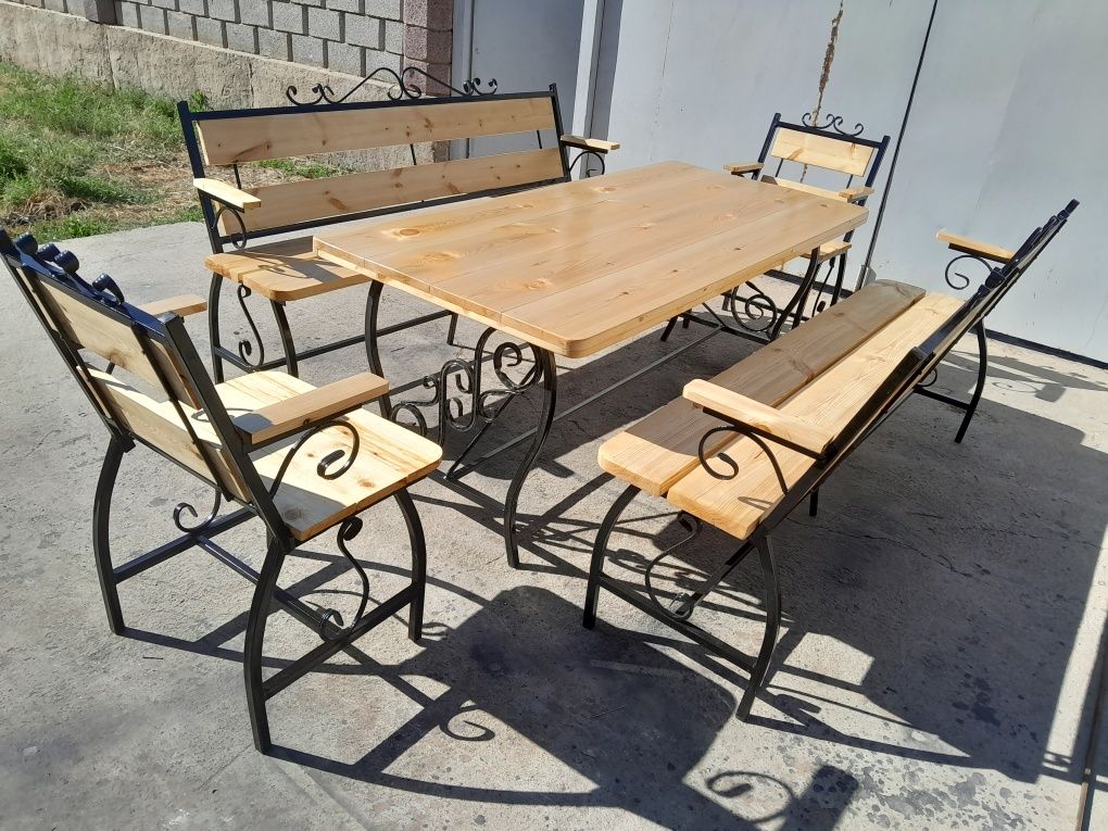 Стол стулья садовый
