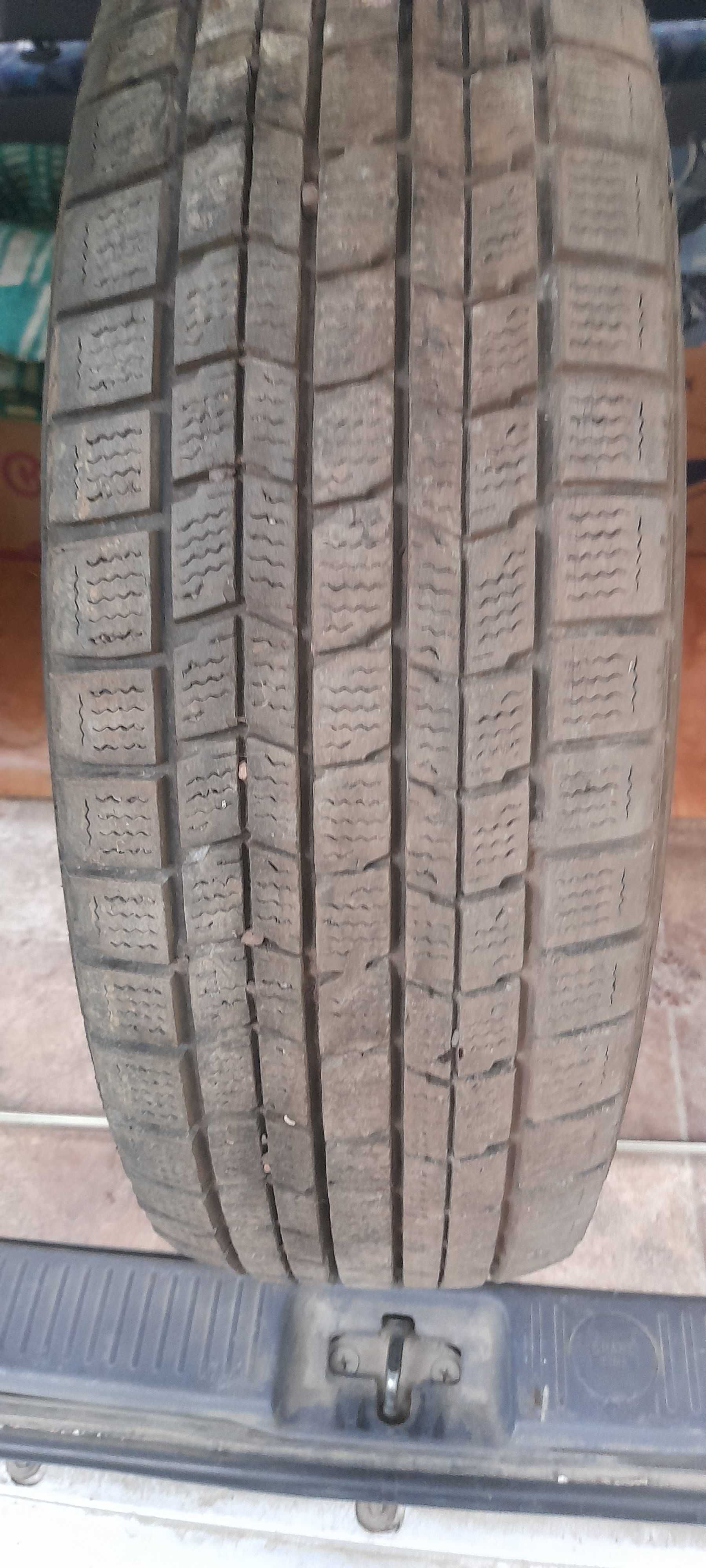 Продам резину с диском. Крепёж диска 5 болтов.