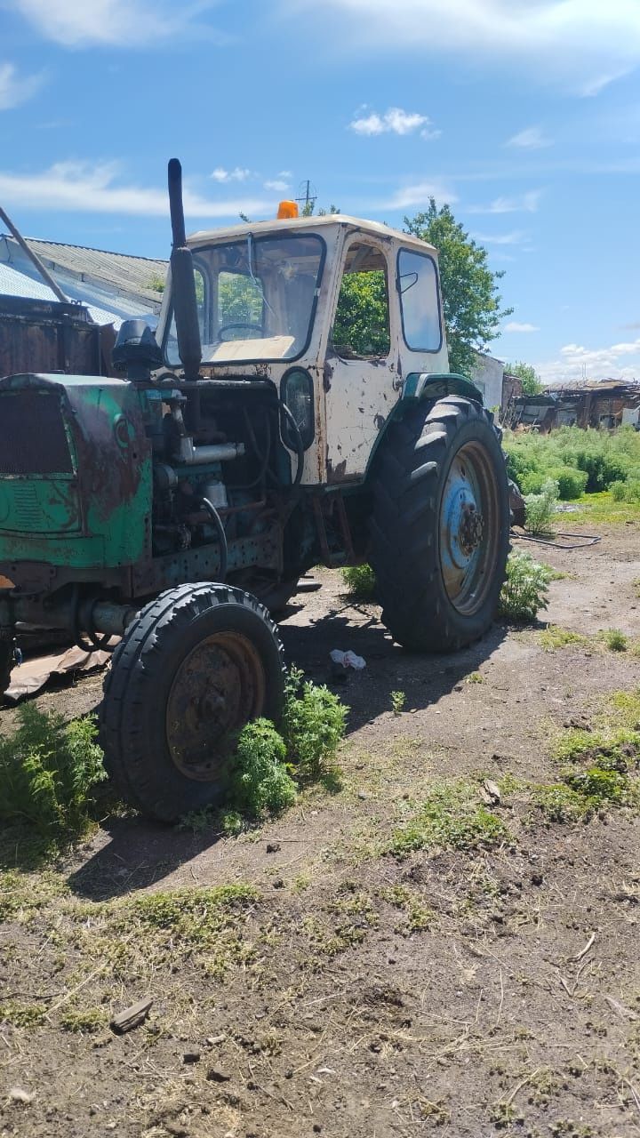 Продам трактор юмз 6