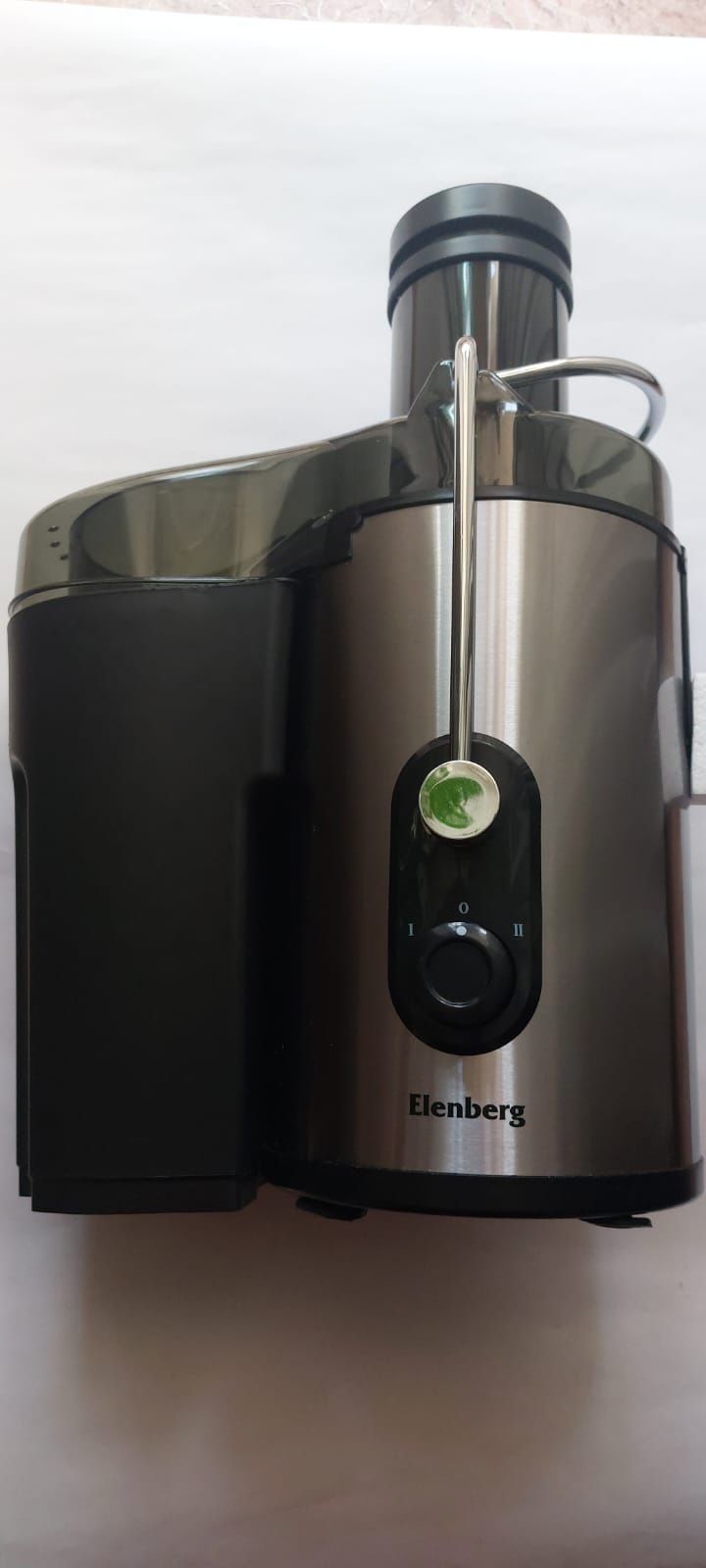 Продается новая соковыжималка Elenberg je-382