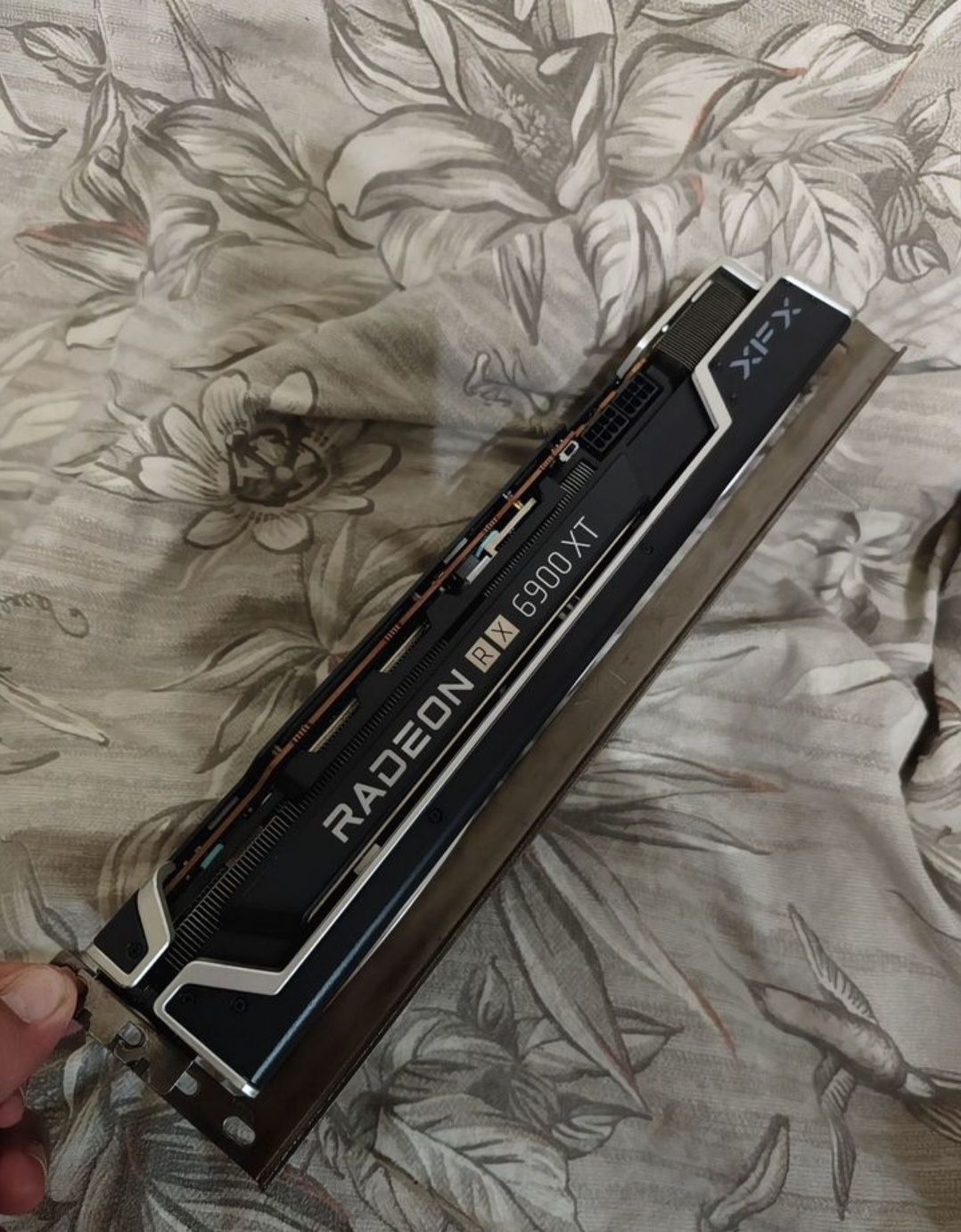 Видеокарта rx 6900xt