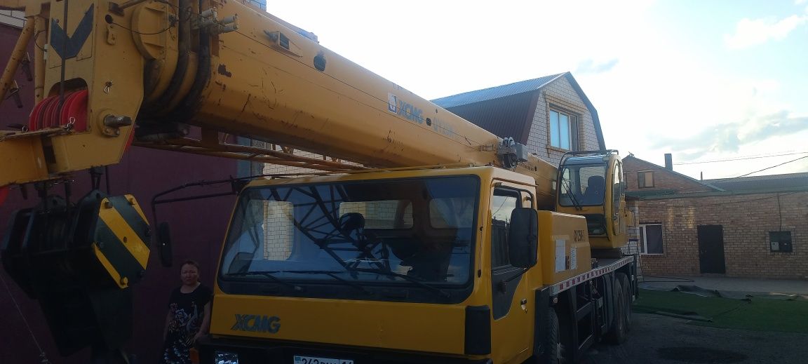 Автокран XCMG25К2 32,5 метр