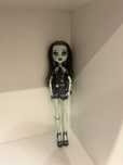 кукла Monster high/Френки Штейн базовая/Frankie Stein