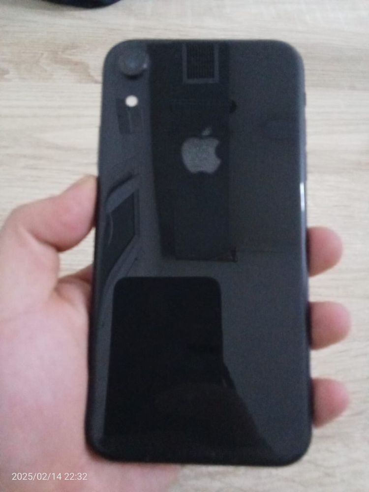 Apple Iphone xr продам