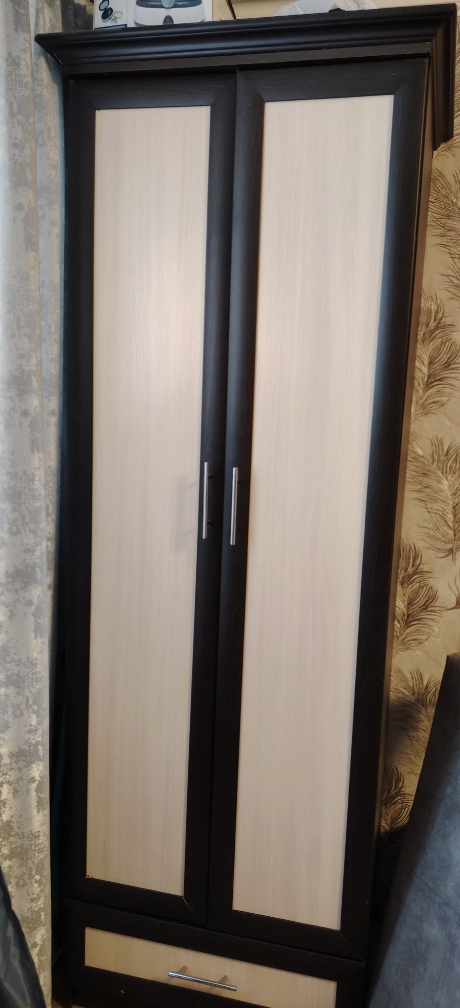 Стенка для гостинной + шкаф