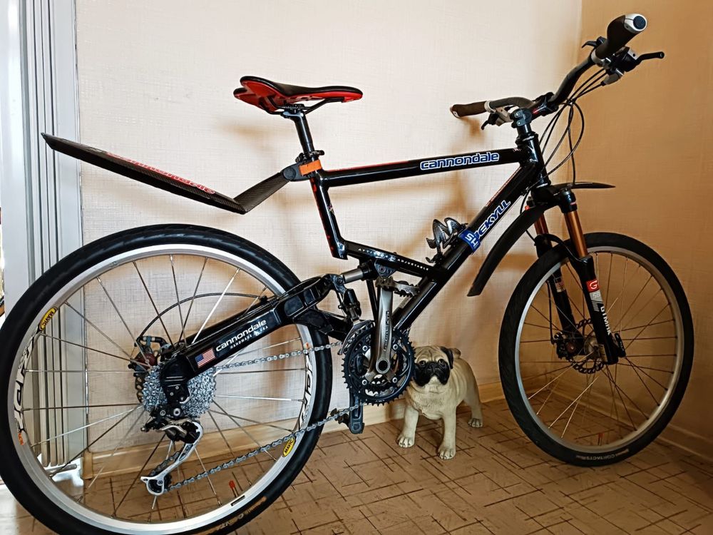 Продам велосипед Cannondale Jekyll