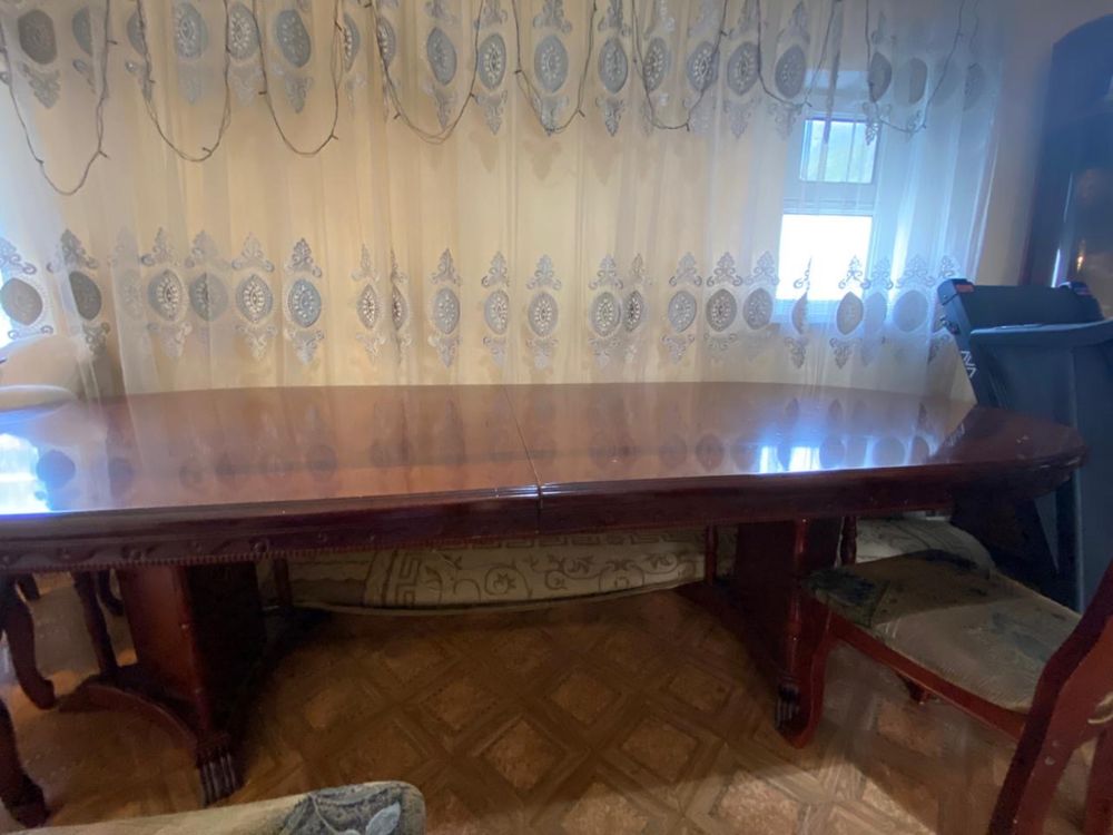 Продам стол со стульями